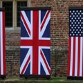 Velika Britanija hitno povukla osoblje ambasade iz Irana nakon Trampove pretnje