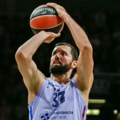 Oglasio se Nikola Mirotić: Zvezda i Partizan zbog njega lome koplja, a evo šta on radi (foto)