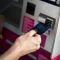 Pali bugarski skimeri: Krali podatke s kartica na bankomatima, uhvaćeni na graničnom prelazu