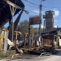 (Foto, video) potpuno izgorela fabrika nameštaja u selu Trnava kod Novog Pazara! Vatra se brzo širila, a tokom gašenja…
