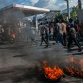 Oko 3.000 trudnica u opasnosti zbog blokade prestonice Haitija