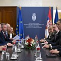 Đurić preneo Varheljiju da je punopravno članstvo u EU prioritet spoljne politike Srbije
