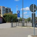 "TRŽNICA": Privremeni parking kod Kvantaške pijace – olakšanje za kupce i zakupce (FOTO)