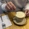 Dodavanje ovog sastojka u kafu jača imuni sistem i smanjuje želju za slatkišima