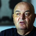 Nisam gađao aktiviste SNS jajima iz svog stana: Demanti Duška Vujoševića na laži koje je objavio Informer