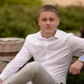 "Tetkino, neka te anđeli čuvaju... Dečače naš dobri, putuj spokojno!" Bolni opraštaji od Jovana (19) iz Bogatića kog je ubila…