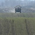 Poljoprivrednici u Laćarku zadovoljni ovogodišnjom setvom