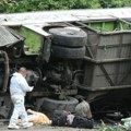 Školski autobus pao sa litice u Kolumbiji, najmanje 10 osoba poginulo