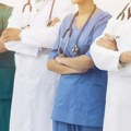 Kandidatkinja bez obrazloženja skinuta sa liste, Komora ćuti o biračkom spisku i izborima