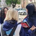 Ukoliko ih vidite, otvorite im vrata, oni nisu politička opcija već organizacija koja štiti decu i one koji trpe nasilje