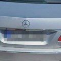 Uhapšena dva prevaranta iz Velike Plane: Nemačkom državljaninu pokvarili auto, pa mu nudili šlepanje i servis