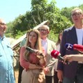Vučić u Levču: Proizvodni pogon sa 80 do 100 radnih mesta preporodio bi kraj