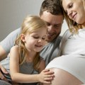 Da li se po stomaku zaista vidi pol bebe? Narodna verovanja su zanimljiva, ali nauka ima drugačiji odgovor