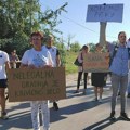 Održan protest na Savskom nasipu, aktivisti blokirali put