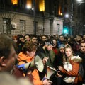 Završen protest opozicije: Demonstranti šetali od RIK do policijske stanice u Bulevara despota Stefana, lideri SPN…