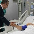 Lepe vesti: Žandarm povređen u napadu teroriste izlazi iz bolnice, dočekuje ga ministar Ivica Dačić