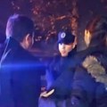 (VIDEO) Aktivista Bagarić u pritvoru nakon hapšenja u Novom Sadu: „Privodi ga Informer i Dragan J. Vučićević“