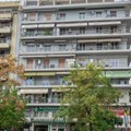 Roditelji uhapšeni u Solunu jer su ostavili bebu na balkonu tokom noći