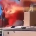Stravičan snimak eksplozije u fabrici u Americi Nestali otac i njegove dve ćerke (foto/video)