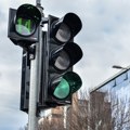 U planu postavljanje semafora kod Doma zdravlja i na bulevaru na Panteleju, kao i izgradnja 4 nova kružna toka