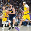 Jokić novim tripl-dablom vodio Denver do pobede nad Dončićevim Lejkersima