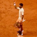 Brazilac pomračio snove Đokovića! Fonseka pobedio Novaka na Rolan Garosu!
