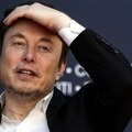 „Svemir će biti sledeće mesto geopolitičke borbe“: Kako je izlazak na berzu Space X učinio Ilona Maska prvim bilionerom