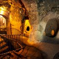 Mislio je da renovira kuću, a onda je iza zida otkrio ulaz u podzemni grad: Pod zemljom se krilo i do 20.000 ljudi