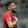 ''Želim da ostanem, međutim...'' Olivije Žiru o novom ugovoru sa Milanom