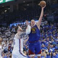 FOTO Jokićeva istorijska partija koju su upropastili saigrači: Za 76 godina NBA lige ovo je viđeno samo jednom pre