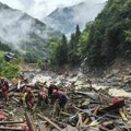 Kina izdala upozorenje, već je stradalo 13 ljudi! Najgore tek sledi (foto)