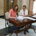 Stigla milionska podrška posebnoj grupi građana: Evo kome su namenjeni 15,5 miliona rsd i gde mogu da se potroše