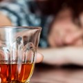 Upravo na Blic TV: Loše, gore, najgore po zdravlje Da li su kafa, cigarete i alkohol ubitačni hedonistički trio koji izaziva…