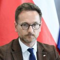 Изрешетан аутомобил пољског посланика у Европском парламенту
