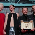 Završen Kanski festival: Zlatna palma dodeljena filmu "Fjord" Kristijana Munđiua