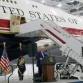 Tramp predstavio novi predsednički avion, po njegovom ukusu prepravljeni katarski Boing 747