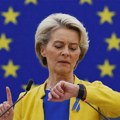 EU: Ne, vaš novi pametni sat neće dobiti bateriju koja se lako menja