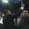 Micić poslao Efes u finale, Ataman umalo napravio skandal: Turski stručnjak prstom pretio nekome iz Fenera