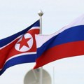 Lider Severne Koreje obišao rusku fabriku vojnih aviona