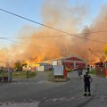 Veliki požar u kragujevačkoj fabrici peleta pod kontrolom, radi se na dogašivanju