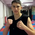 Borac čije vreme tek dolazi Luka Bulatović prvak države u kik-boksu i šampion Vojvodine u boksu