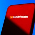 YouTube poslao neprijatan mejl korisnicima u Srbiji: Stiže poskupljenje, a ovo treba da znate ako imate iPhone
