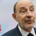 Tu vidi budućnost za svoju decu De Golov unuk želi da se preseli u Rusiju