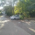 "Sve sevalo od varnica, nismo znali ko koga udara" Komšije sa Karaburme progovorile o napadu na braću blizance: Mislili smo da…