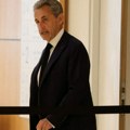 Sarkozi će izdržavanje kazne početi verovatno u VIP krilu zatvora La Sante