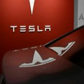 Tesla obustavlja prodaju nekih modela
