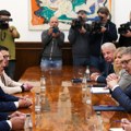 Vučić nastavio konsultacije sastankom sa Udruženim sindikatom Sloga