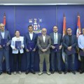 Vesić: Za projekte opštinama 100 miliona dinara, vizija ravnomeran razvoj Srbije