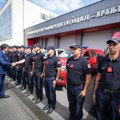 Gašić dočekao vatrogasce-spasioce koji su gasili požare u Grčkoj