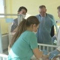 Isaku (3) je svaki obrok bio mučenje,a onda je stigao spas Doktor je samo zbog njega došao u Beograd, i besplatno uradio…